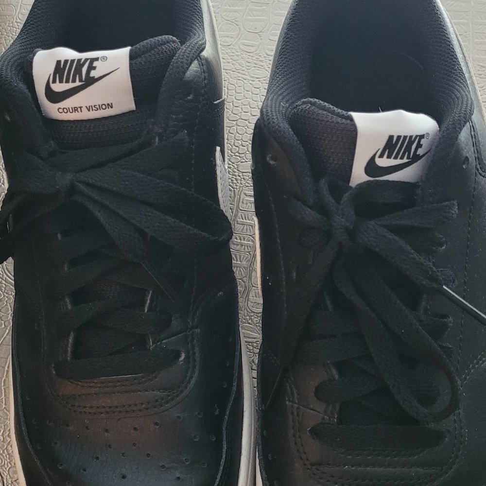 Nike Court Vision